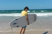 Byron Bay: surfing